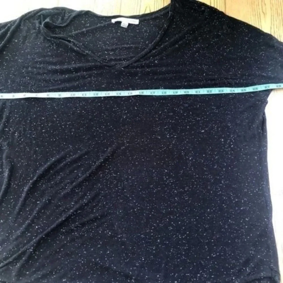 Black Top Tunic Speckled Pattern 3/4 Sleeve V Neck Womens - Picture 8 of 8